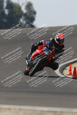 media/Nov-01-2025-TrackDaz (Sat) [[2b4d5192bc]]/B Group/1220pm (Turn 2 Outside)/